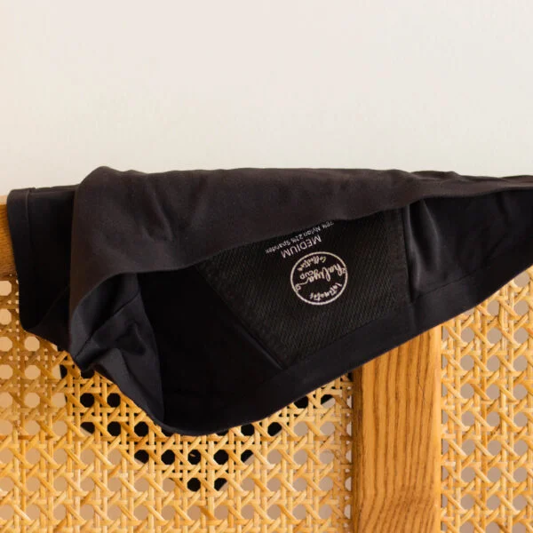 Haliya Cup Black Nylon seamless period underwear details