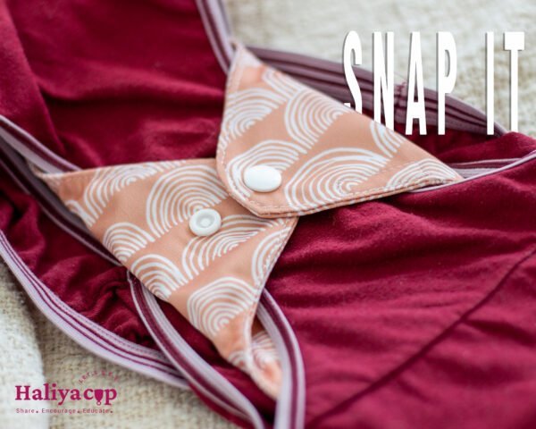 How to use Reusable Cloth or Menstrual pad with snap buttons - Haliyapad Pasador creative shot
